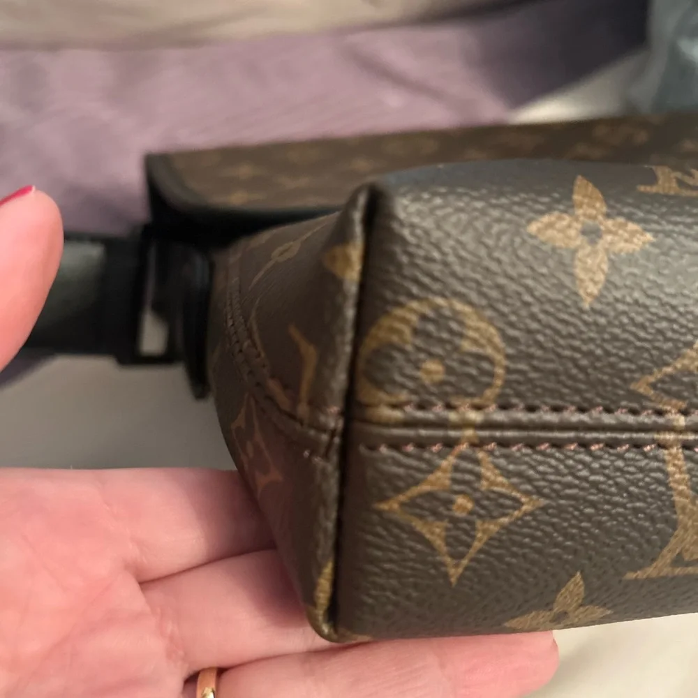 Designer Black and Brown Monogram Messenger Bag - Picture 6 of 7